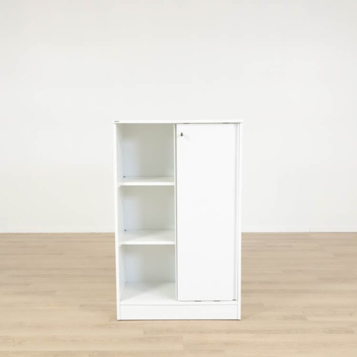 Skjutdörrsförvaring