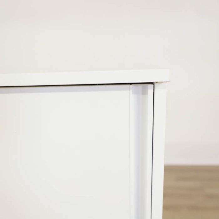 Skjutdörrsförvaring