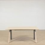 Elektriskt Höj & sänkbart skrivbord