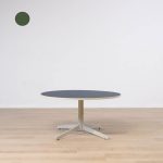 Rundt sofabord med fjer