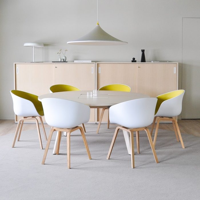 Konferencestol Om en stol