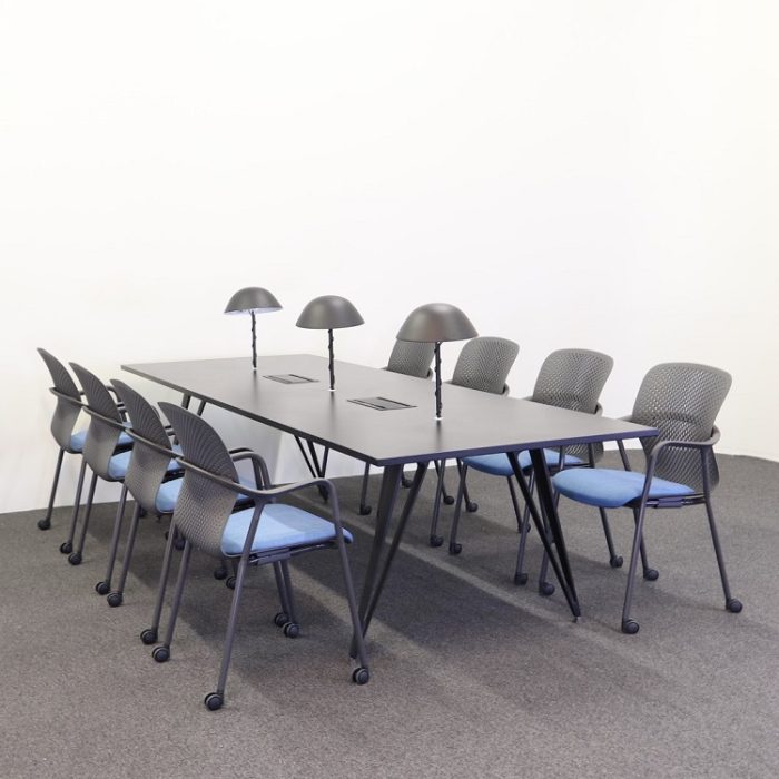 Fastgør konferencebord