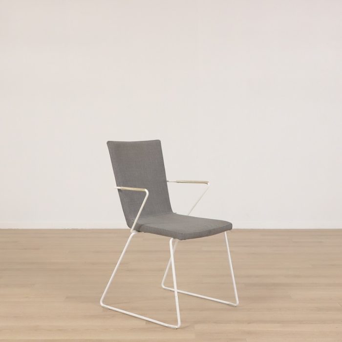 Konferencestol Slim | BOMBASTIK Konferenceleder Slim