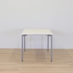 Mødebord på campus