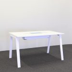 Mødebord i flere dele