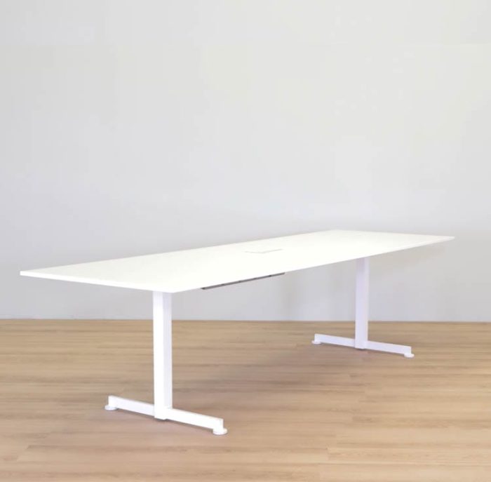 Konferencebord | RAFZ Konferencebord