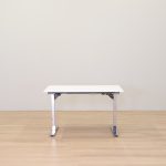 Elektriskt höj- och sänkbart skrivbord