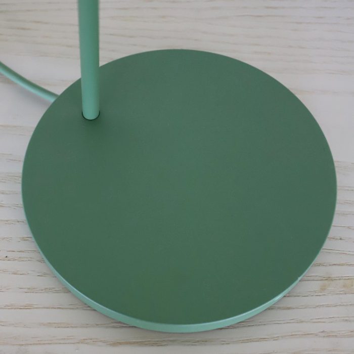 Bordlampe med blade