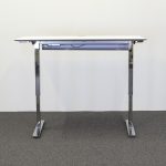 Elektriskt höj-och sänkbart skrivbord