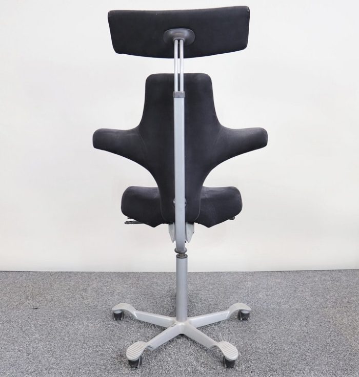 Kontorsstol Capisco 8107 (NY KLÄDSEL)