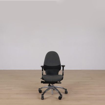 Kontorstol udvides 120