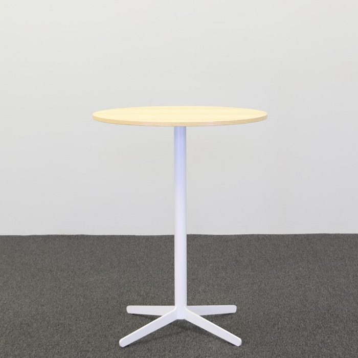 Barbord Feather (muligvis kun stativ) | EDSBYN (ikke tilgængelig på hjemmesiden) Barhylde med fjer