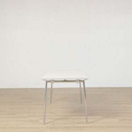 Hurtigt sammenklappeligt klapbord