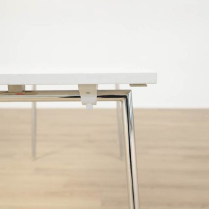 Hurtigt sammenklappeligt klapbord