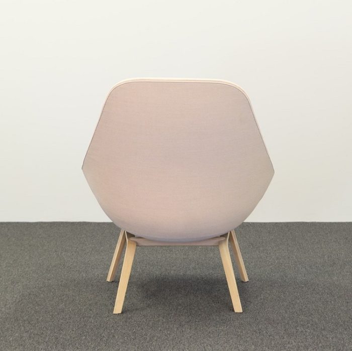 Om en lounge-lænestol