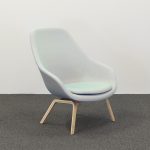 Om en lounge-lænestol