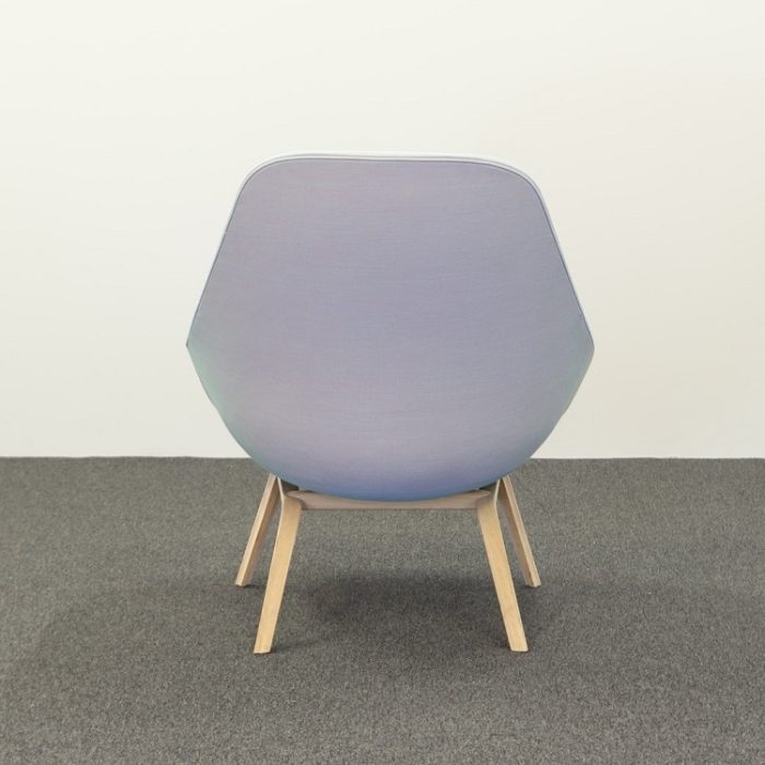 Om en lounge-lænestol