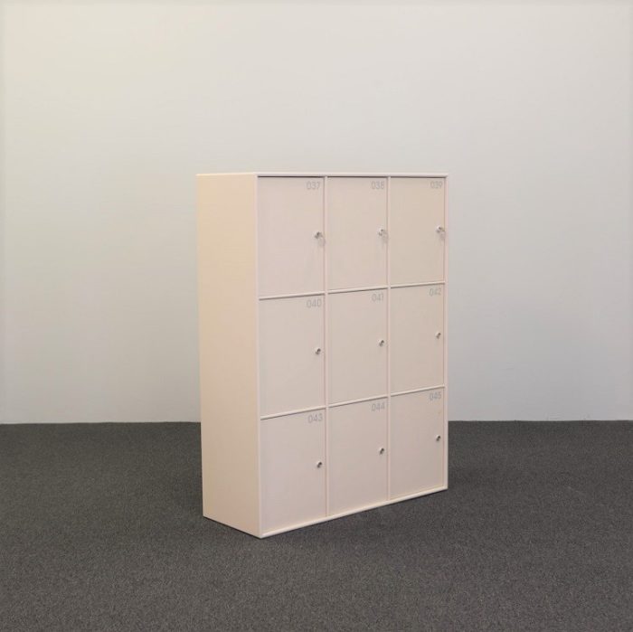 Låsbart personalskåp L1824 | MONTANA Låsbart personalskåp L1824