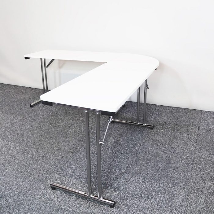 Sammenklappeligt kongresbord