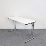 Sammenklappeligt kongresbord