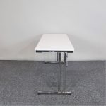 Sammenklappeligt kongresbord