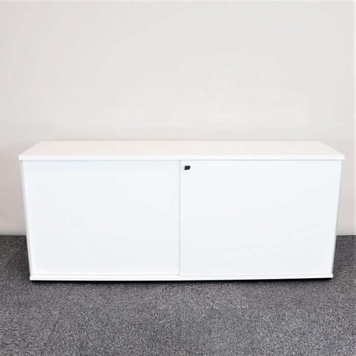 Skjutdörrsförvaring R3 WORK.CAB SLIDE | RAGNARS Opbevaring med skydedør R3 WORK.CAB SLIDE