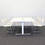 Konferensbord Snitsa