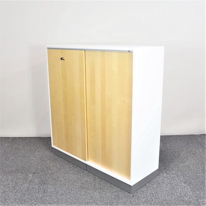 Kombineret opbevaringsskab