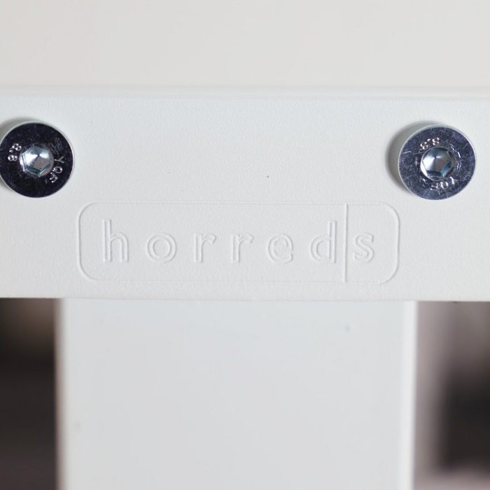 Elektriskt höj-och sänkbart skrivbord