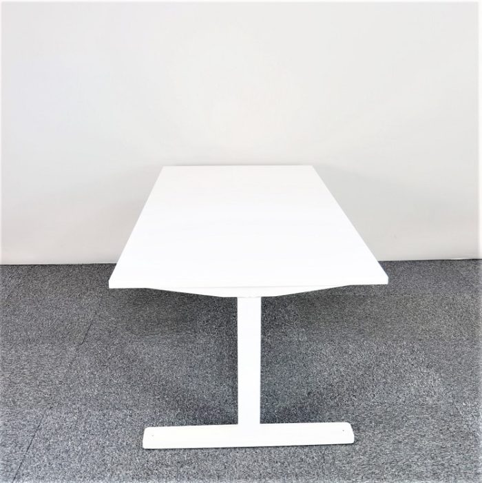 Elektrisk højdejusterbart skrivebord 180 cm