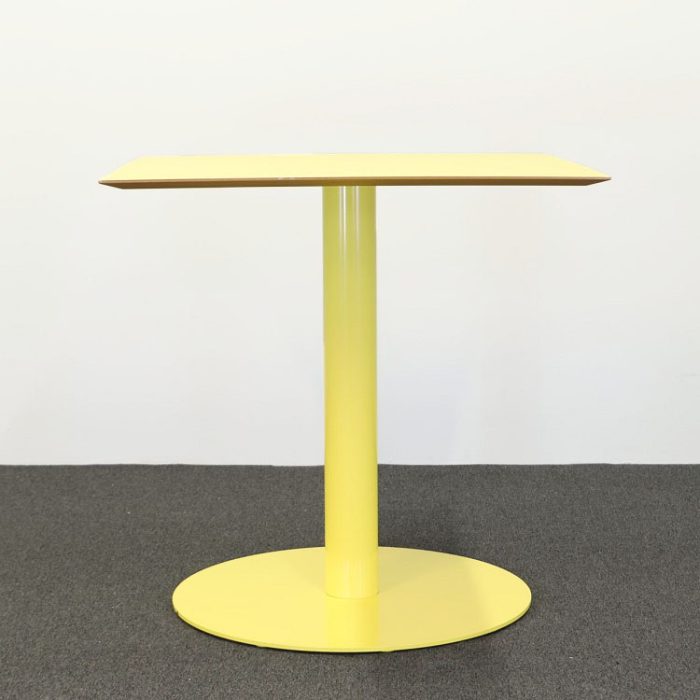 Barbord | JOHANSON DESIGN Hylde til bar