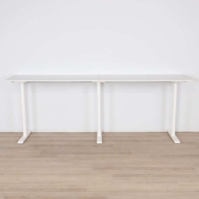 Vitt barbord | MARTELA Hvidt barbord