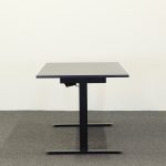 Elektriskt höj- och sänkbart skrivbord 120 cm