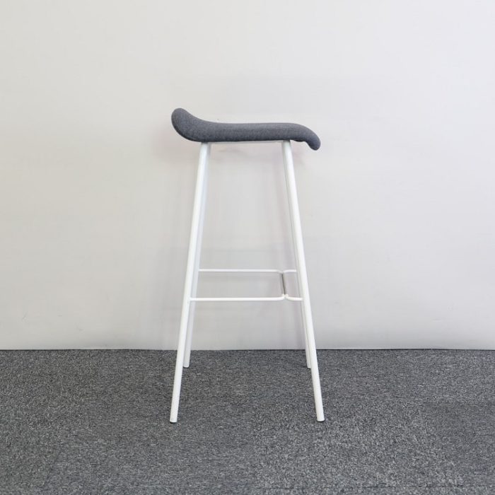 Barpall Feather Stool | EDSBYN Barstol Fjerskammel