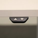 Elektriskt höj- och sänkbart skrivbord 160 cm