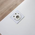 Höj- & sänkbart skrivbord 140 cm