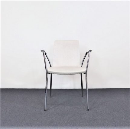 Konferencestol Gorka GREY FABRIC | AKABA (Ikke tilgængelig på vores hjemmeside)