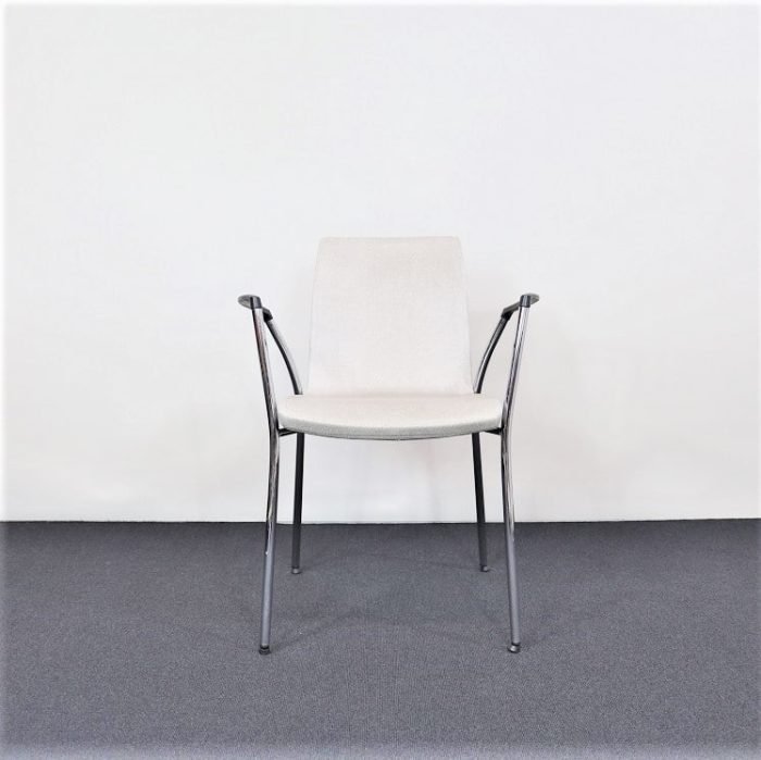 Konferencestol Gorka GREY FABRIC | AKABA (Ikke tilgængelig på vores hjemmeside) Konferencens formand Gorka