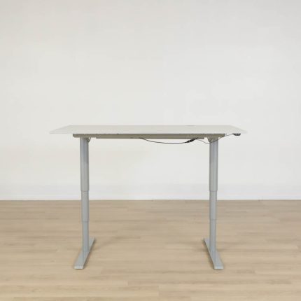 Elektrisk højdejusterbart skrivebord