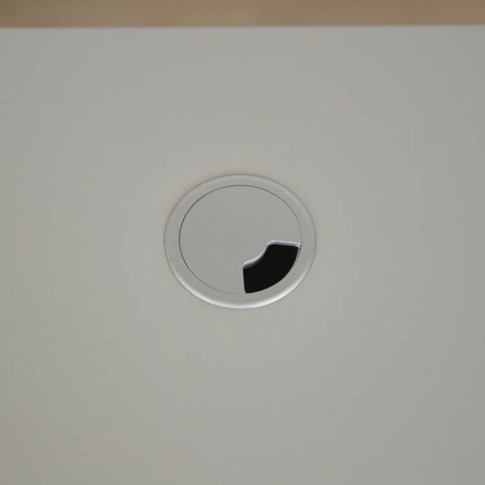 Elektrisk højdejusterbart skrivebord