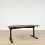 Elektriskt höj- och sänkbart skrivbord Snitsa Slide