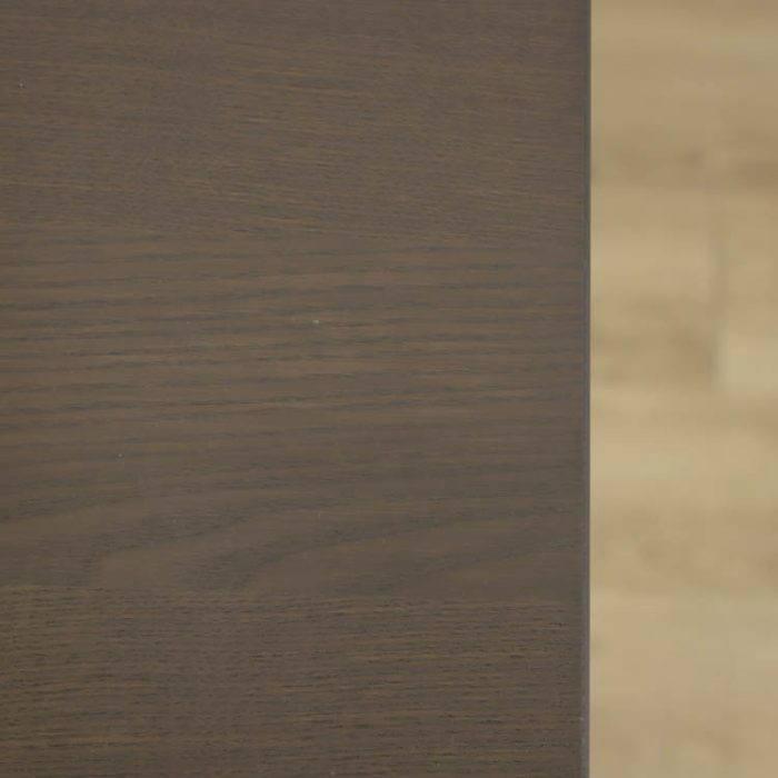 Elektrisk højdejusterbart skrivebord med skrivebordsskærm Bekant