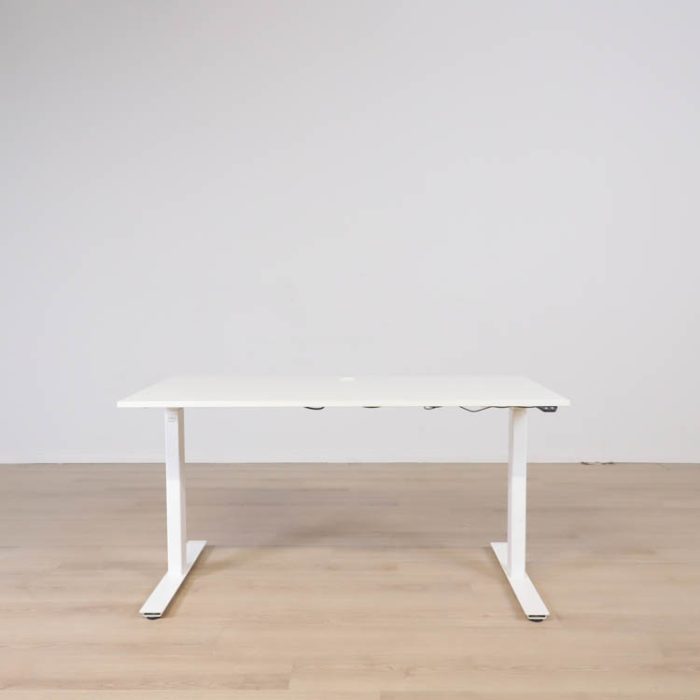 Elektriskt höj- och sänkbart skrivbord