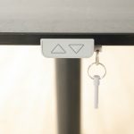 Elektrisk højdejusterbart skrivebord Bekant