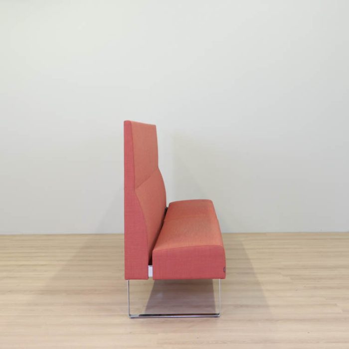 Monolite-sofa med høj ryg