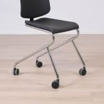 Tilføj Flyt konferencestolen