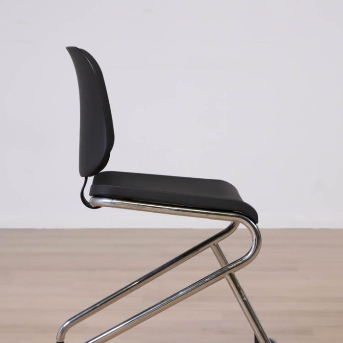 Tilføj Flyt konferencestolen