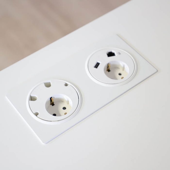 Elektriskt höj- och sänkbart skrivbord Izi Pro