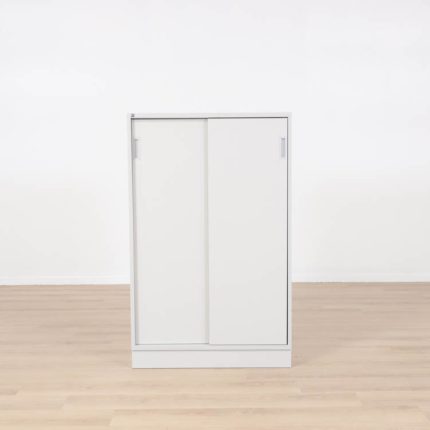 Skjutdörrsförvaring