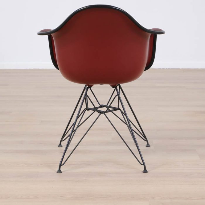 Loungestol Eames Plastic Armchair DAR